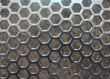Economical Hexagonal Mesh Sheet Rust Resistant For Decoration