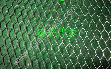 Strong Adhesive Force Diamond Metal Mesh 2.44m Crack Resistance