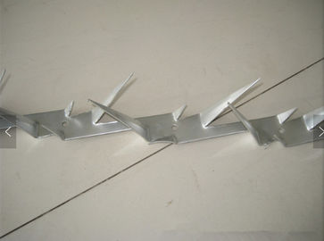 68mm Barb High Anti Split Plates , Wall Razor Anti Climb Fence Spikes