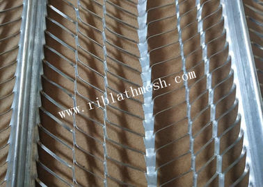 2.4m Length 600mm Width Rib Lath Mesh Made Of Galvanized Sheet Material