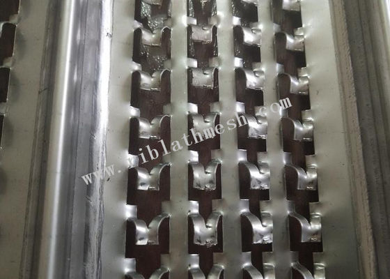 0.18mm Thickness 2.1m Length High Ribbed Formwork For Building