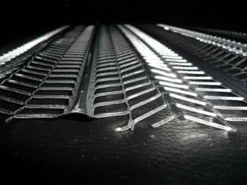 Metal Expanded Galvanized Lath Mesh 0.6x2.4M Max Fixing Centres 400mm