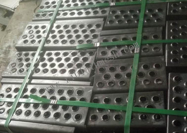 Skid Resistance Perforated Metal Sheet , Metal Mesh Panels For Walkway