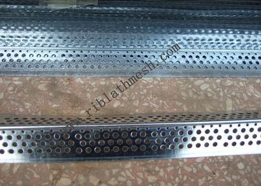 3cm Wing Galvanized Perforated Metal Corner Bead 0.30mm Thickness