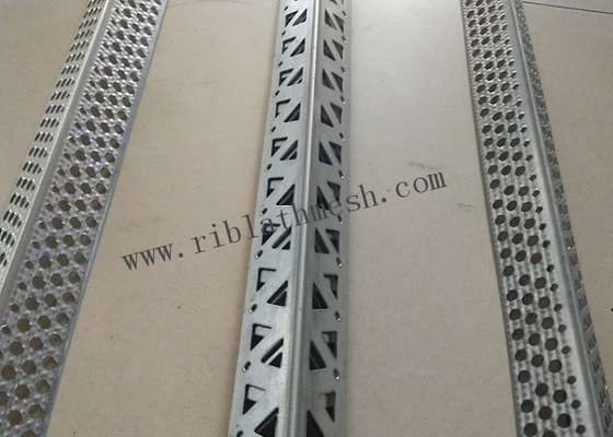 Triangle Hole 3cm Width Galvanized Corner Bead Perforated Metal 2m Length